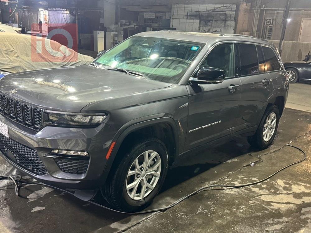 جيب جراند شيروكي